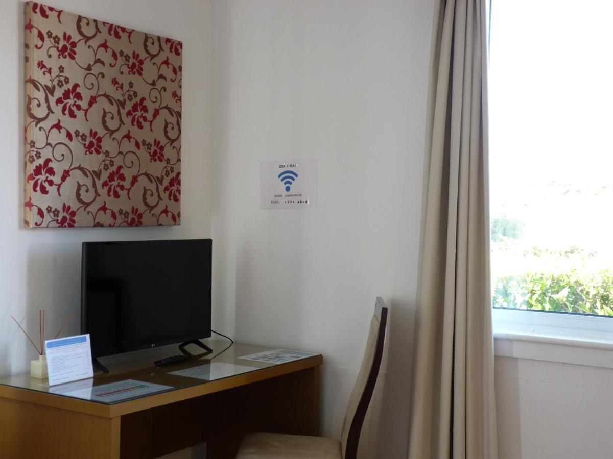 Ponta Delgada Azores Garden House - Private Suites & Apartments - Automatic Self Check-In מראה חיצוני תמונה
